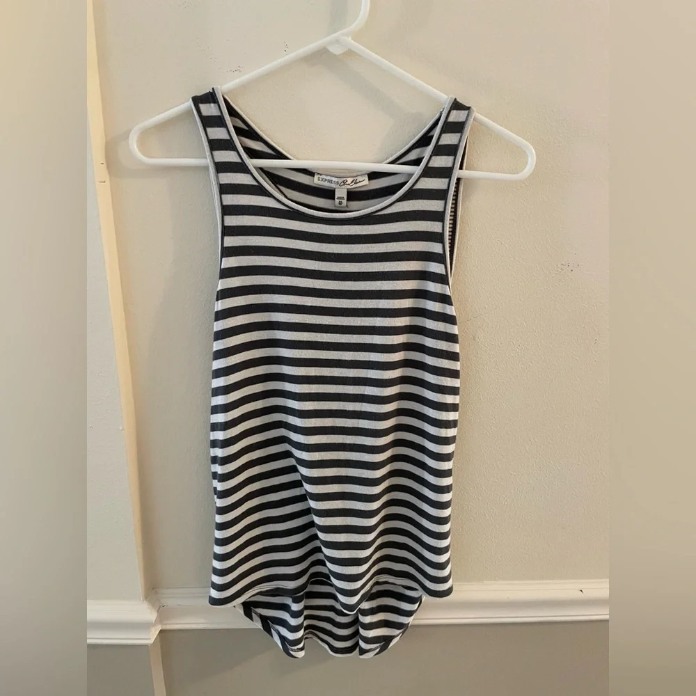 Express Tank Top - Picture 2 of 5